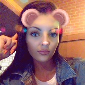 Meet your Posher, Megan